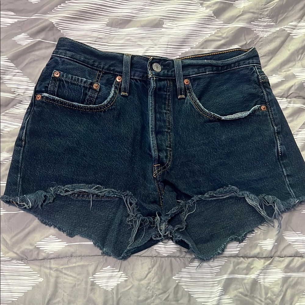 Levi's 501 Blue Jean Shorts Vintage Fit Frayed Hem - size w26